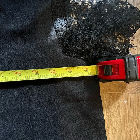 Black lace scallop trim blouse - Picture 2 of 5